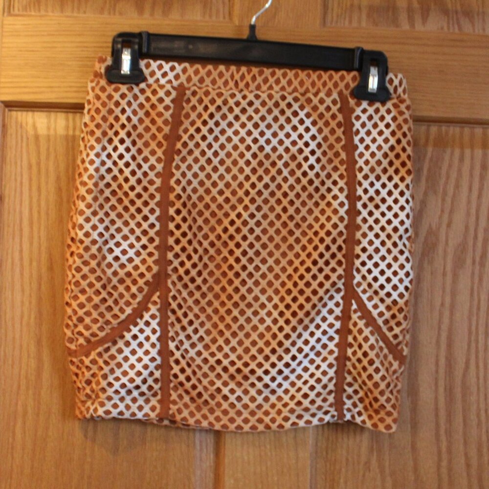 Miss 8 Brand Women's Brown 2Toned Skirt - Size Small